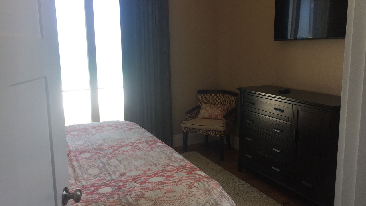 Photo of Bedroom in Navarre Beach
