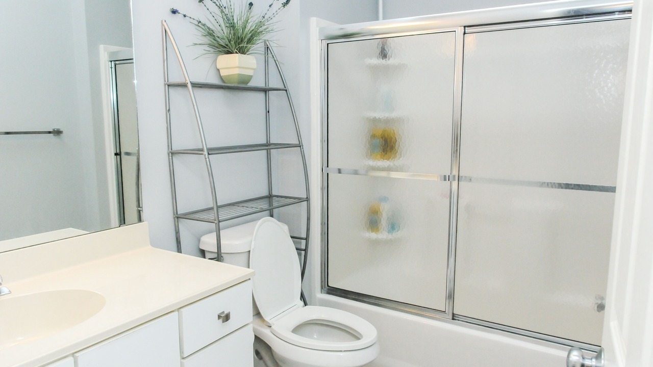 Photo of Bathroom in Red Hill