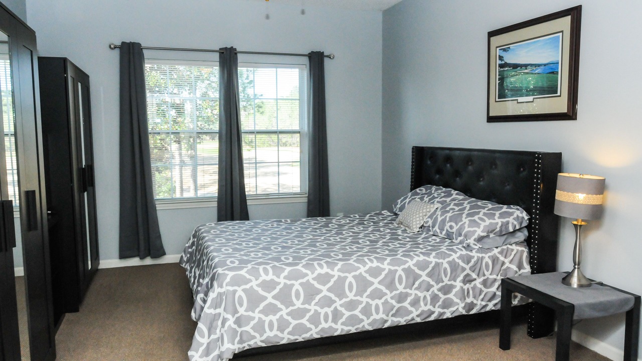 Photo of Bedroom in Red Hill