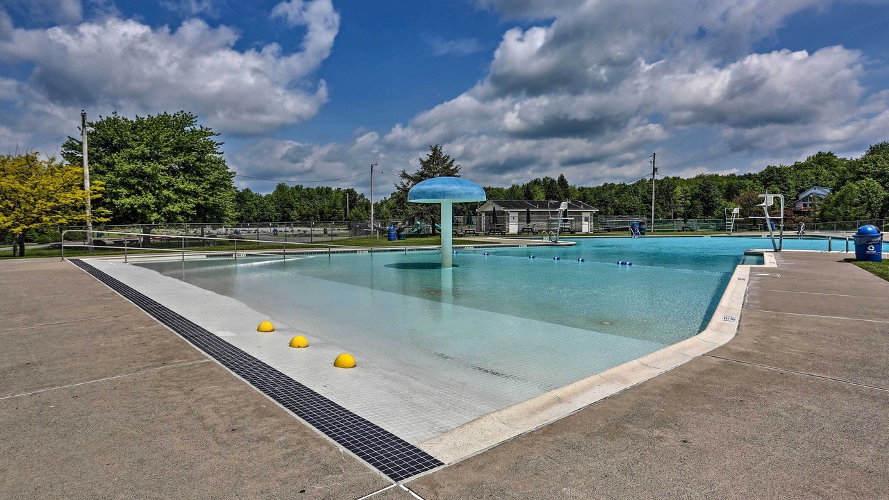 Photo of Outdoor in Thornhurst