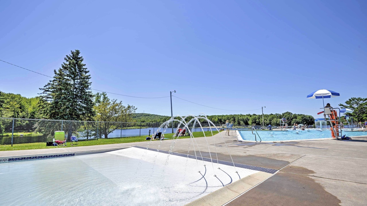 Photo of Outdoor in Thornhurst