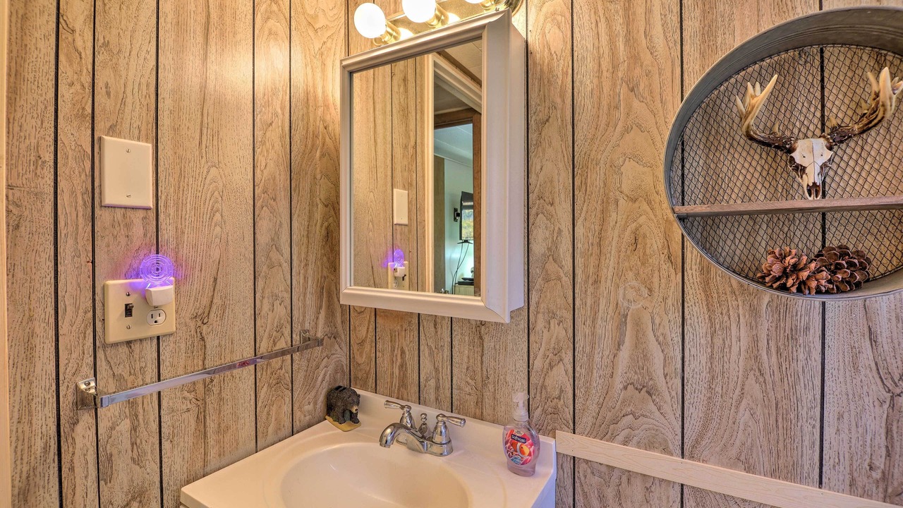 Photo of Bathroom in Thornhurst