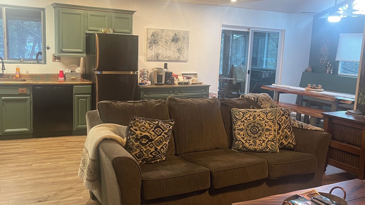 Photo of Bedroom in Munds Park