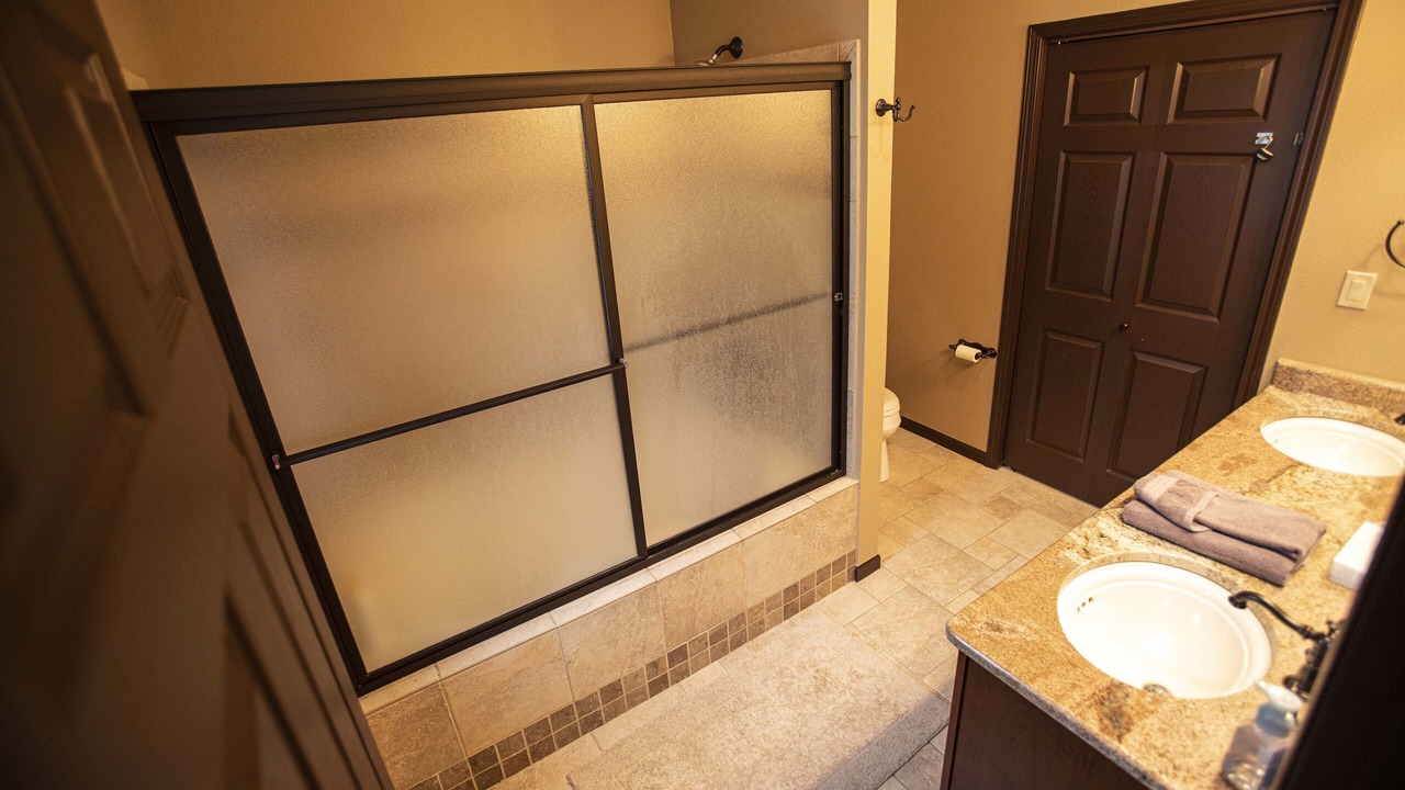 Photo of Bathroom in Brule