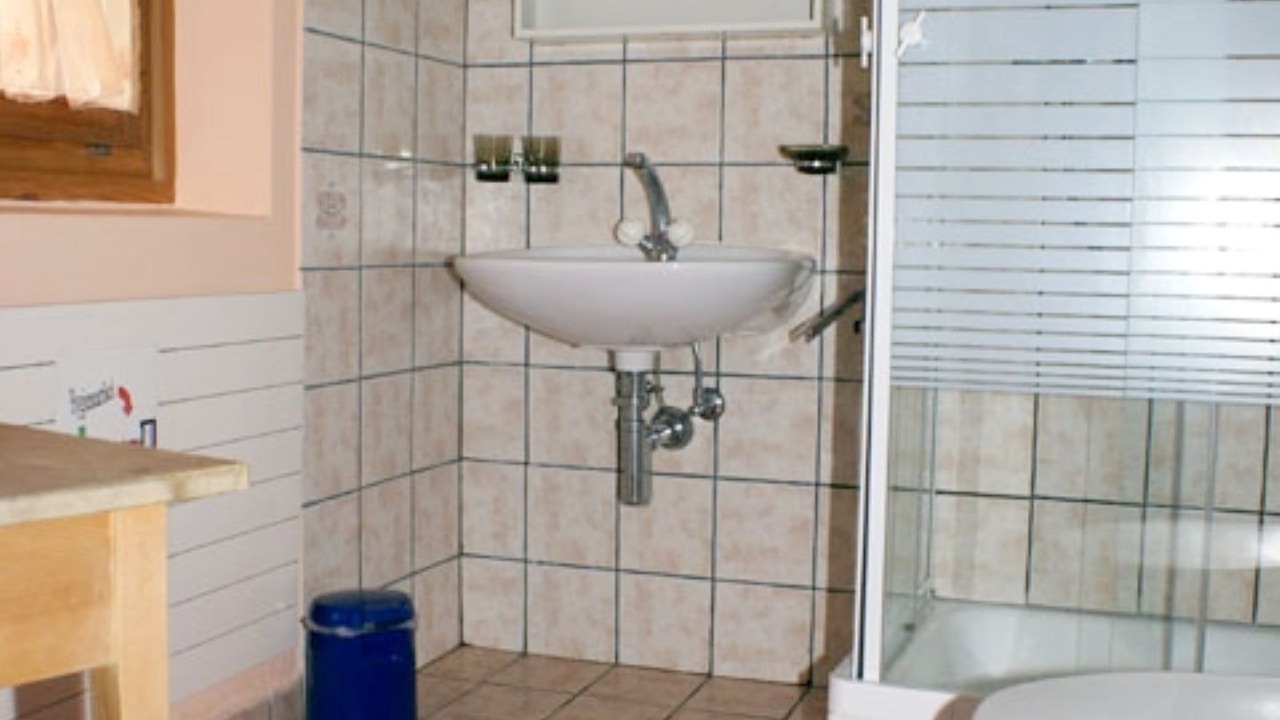 Photo of Bathroom in Sent