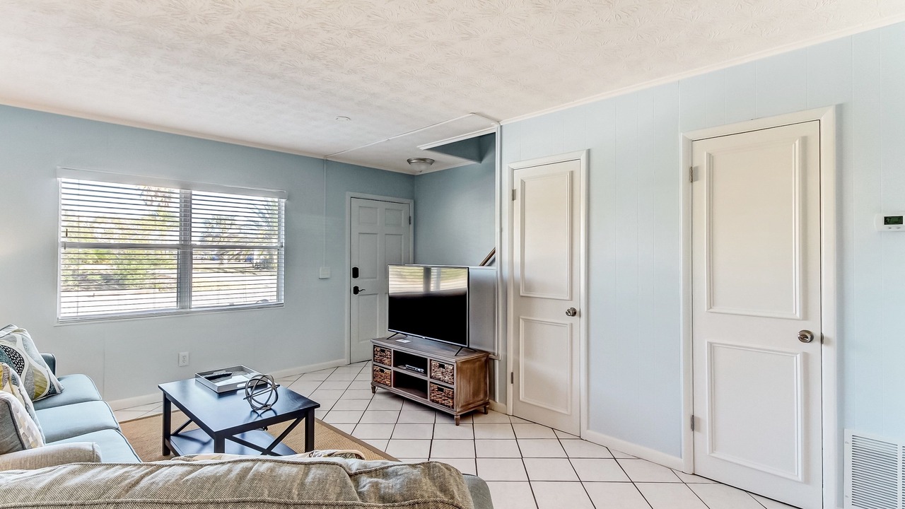 Photo of Livingroom in Ocean Cay