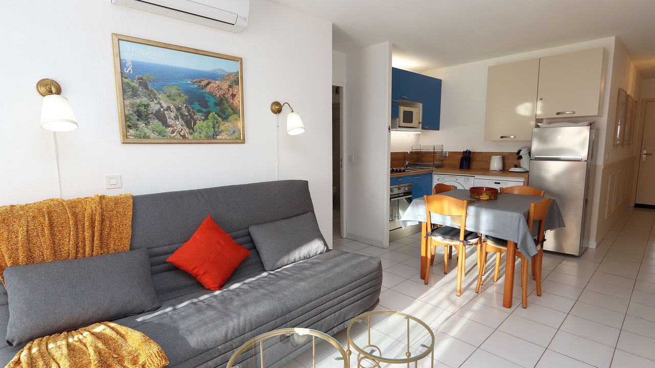 Photo of Livingroom in Saint-Raphael