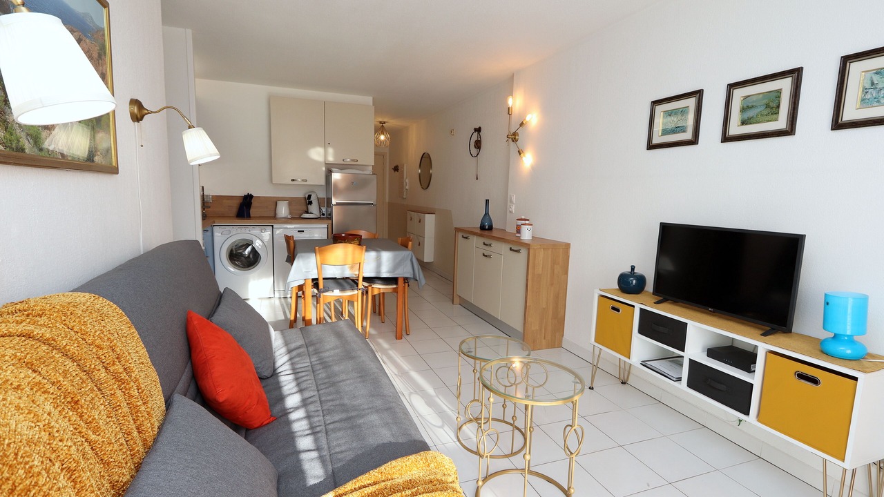Photo of Livingroom in Saint-Raphael