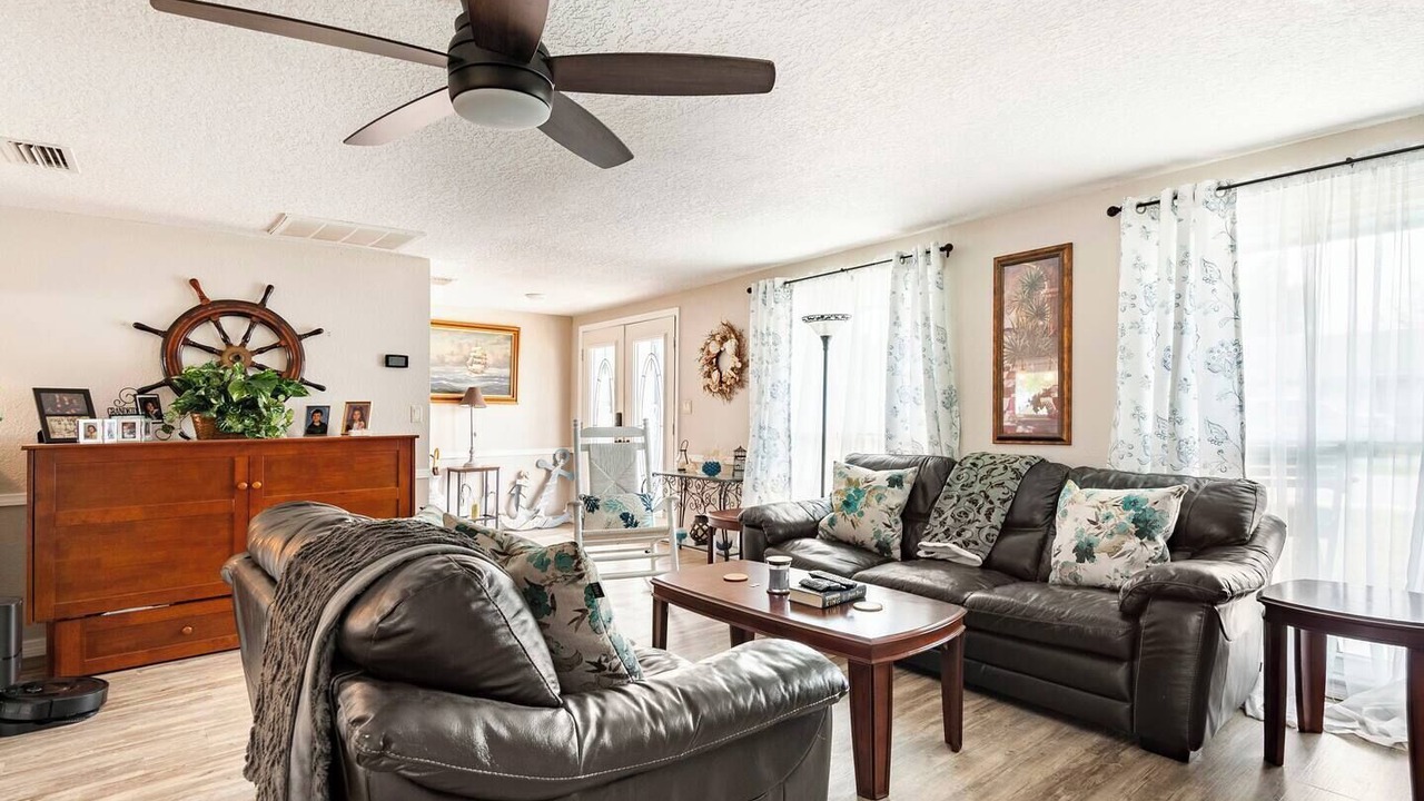Photo of Livingroom in New Port Richey