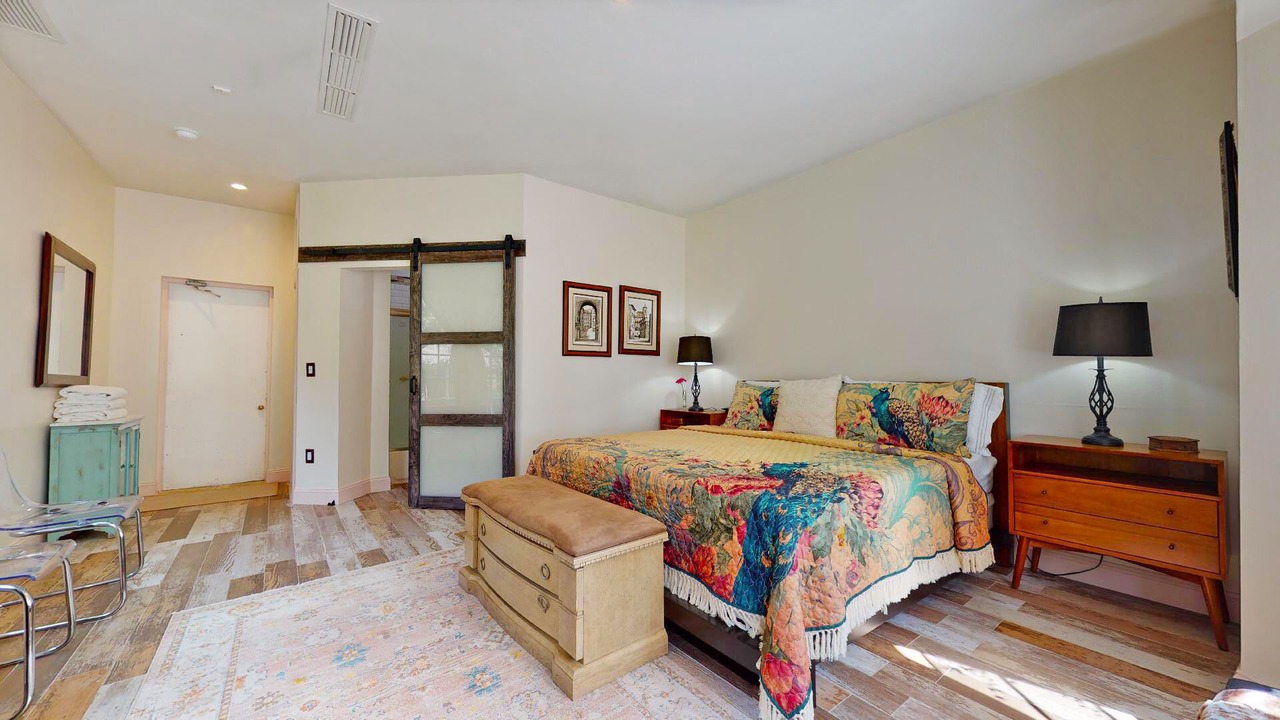 Photo of Bedroom in Homestead