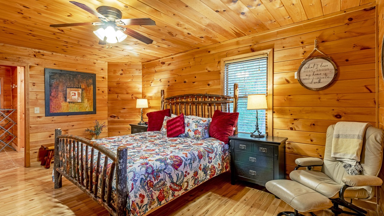Photo of Bedroom in Blue Ridge