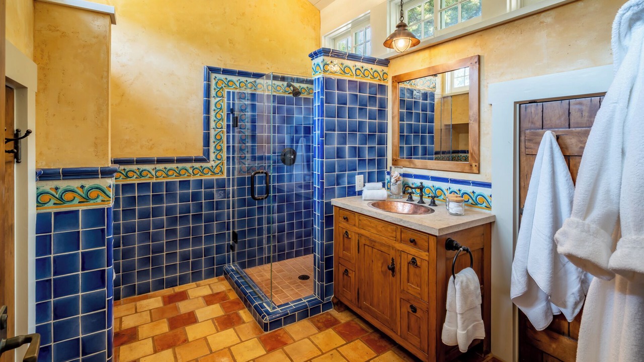 Photo of Bathroom in Montecito