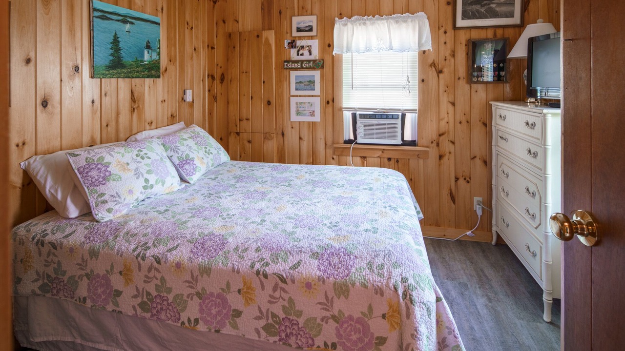 Photo of Bedroom in Willsboro