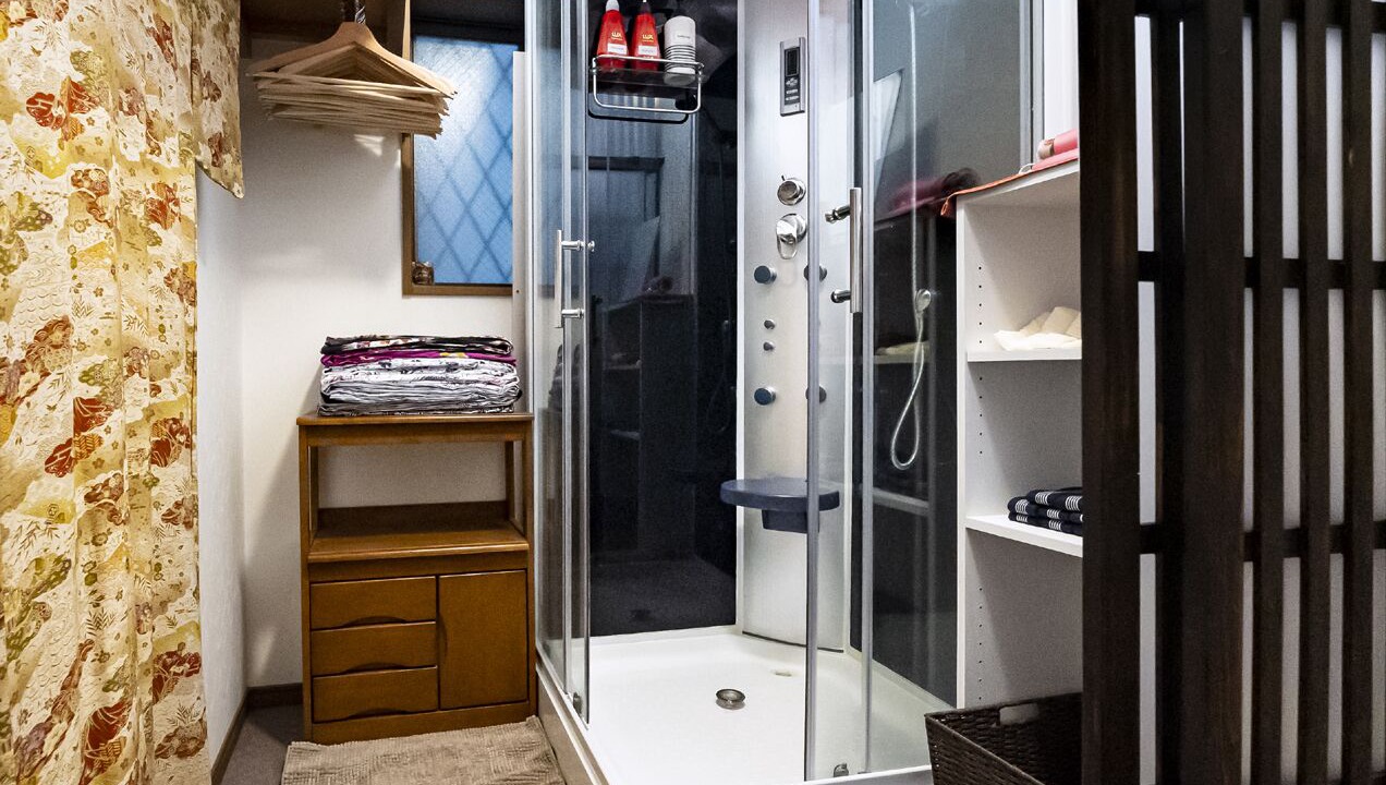 Photo of Bathroom in Kita