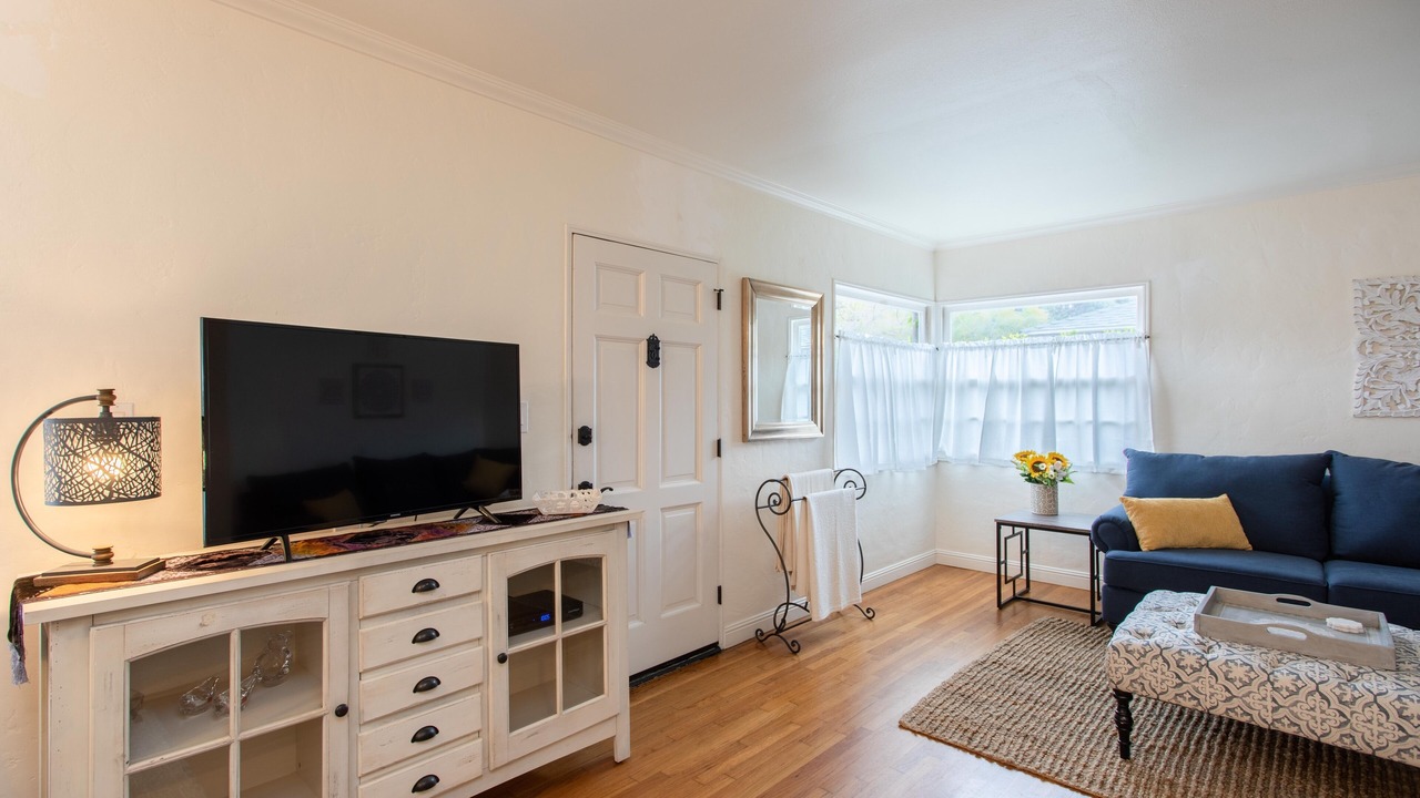 Photo of Bedroom in East Beach