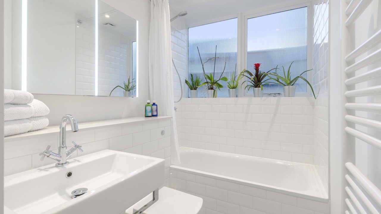 Photo of Bathroom in Bermondsey
