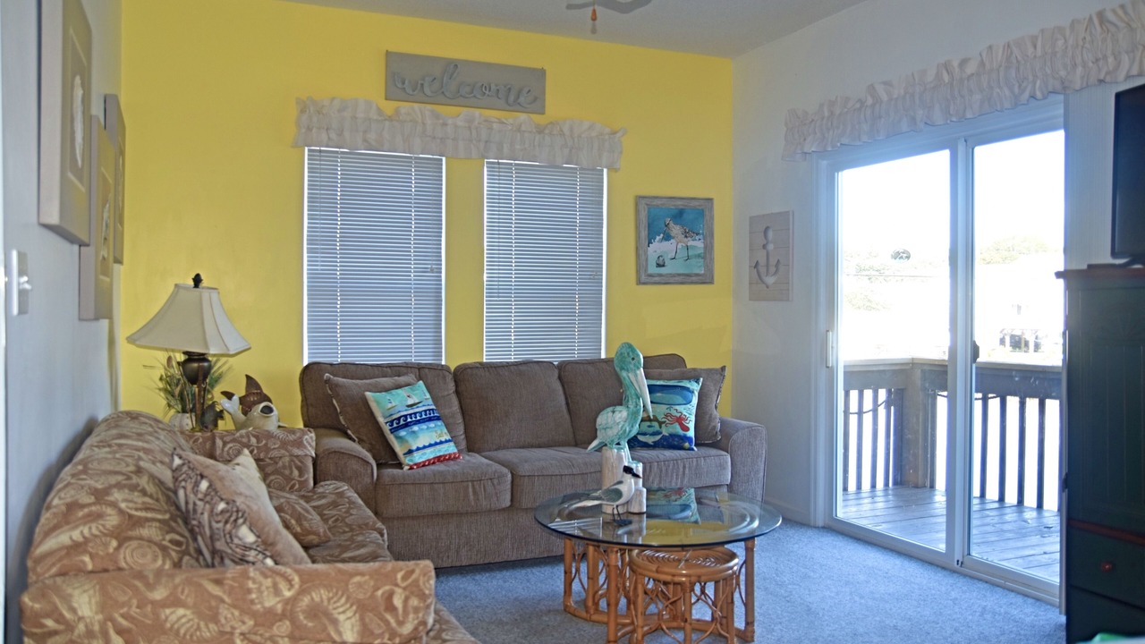 Photo of Livingroom in Surfside Beach