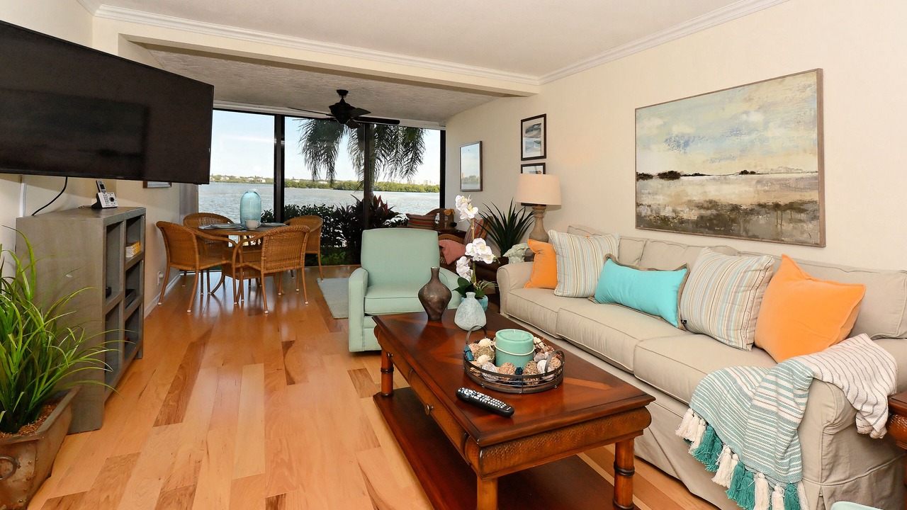 Photo of Livingroom in Siesta Key