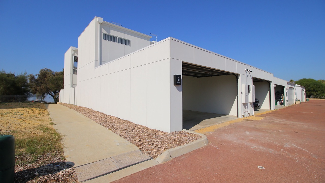 Photo of Outdoor in Falcon