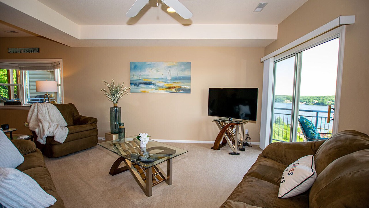 Photo of Livingroom in Lake Ozark