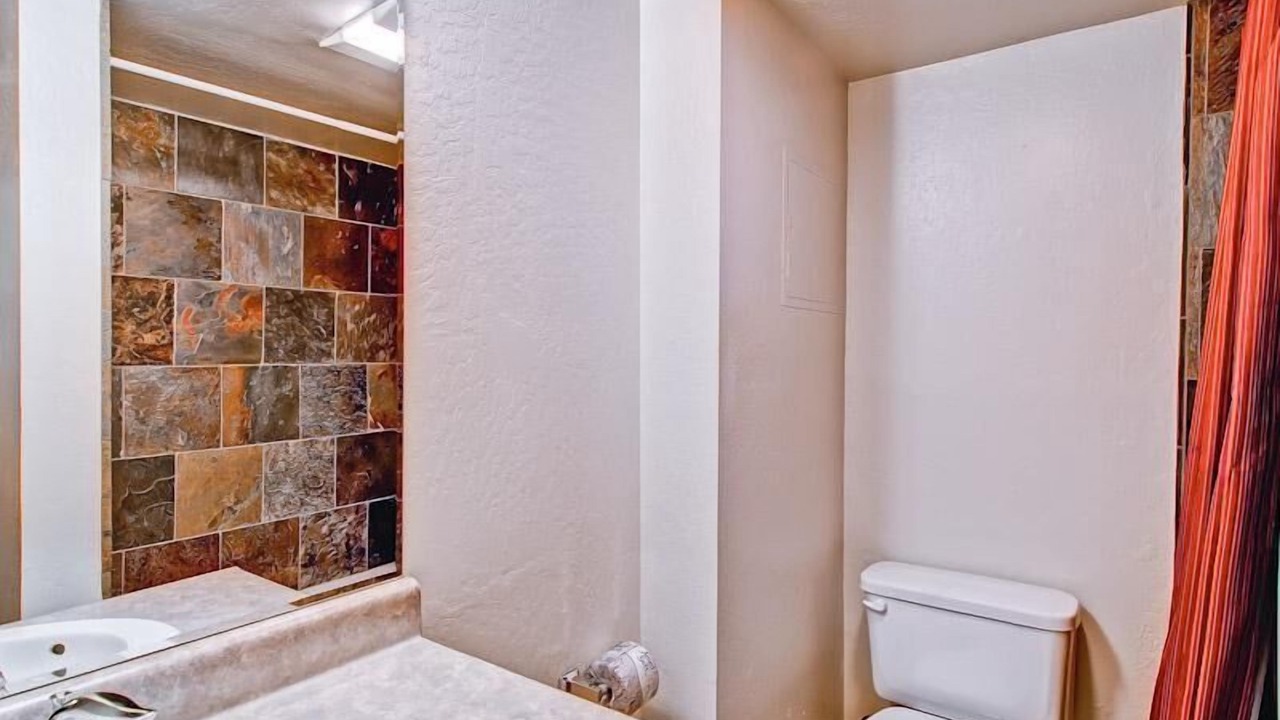 Photo of Bathroom in Yosemite West