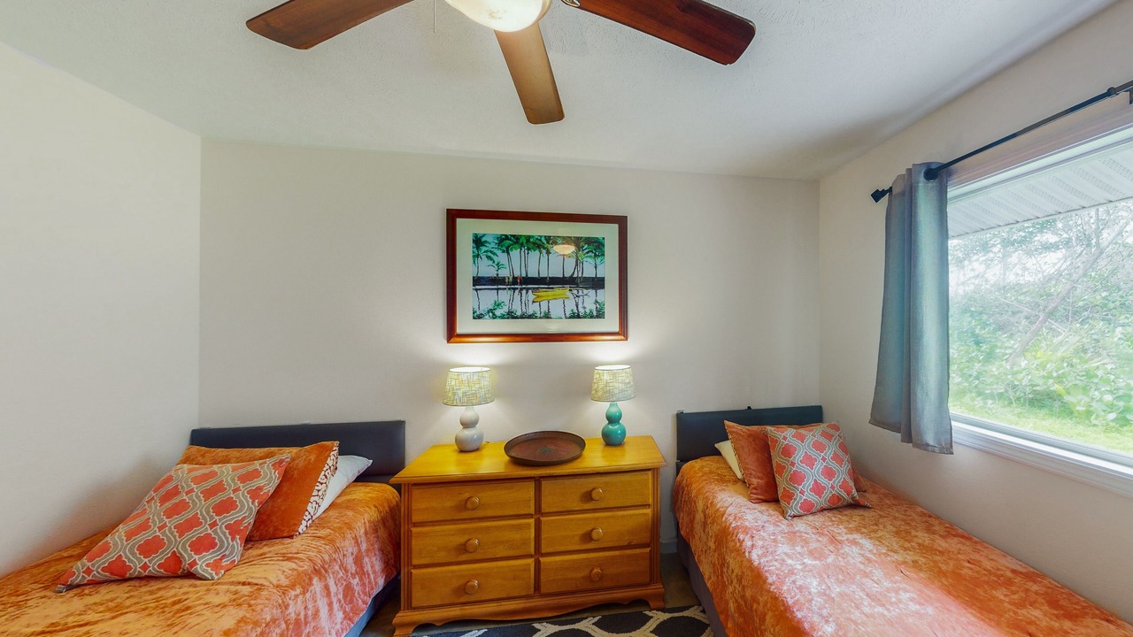 Photo of Bedroom in Keaau