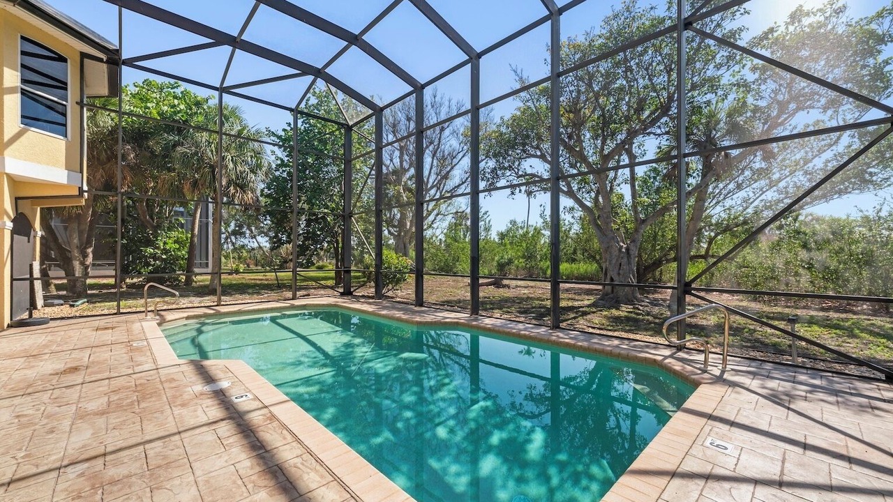 Photo of Outdoor in Beachview Country Club Estates