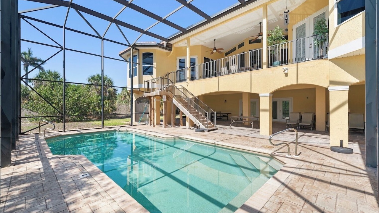 Photo of Outdoor in Beachview Country Club Estates