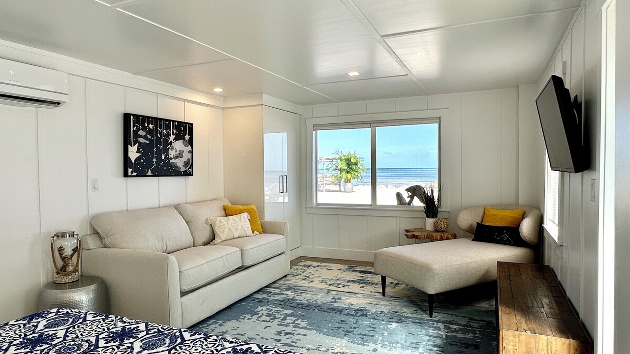 Photo of Livingroom in Islamorada