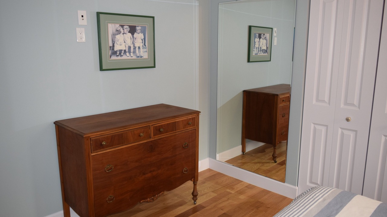Photo of Bedroom in Saanich East