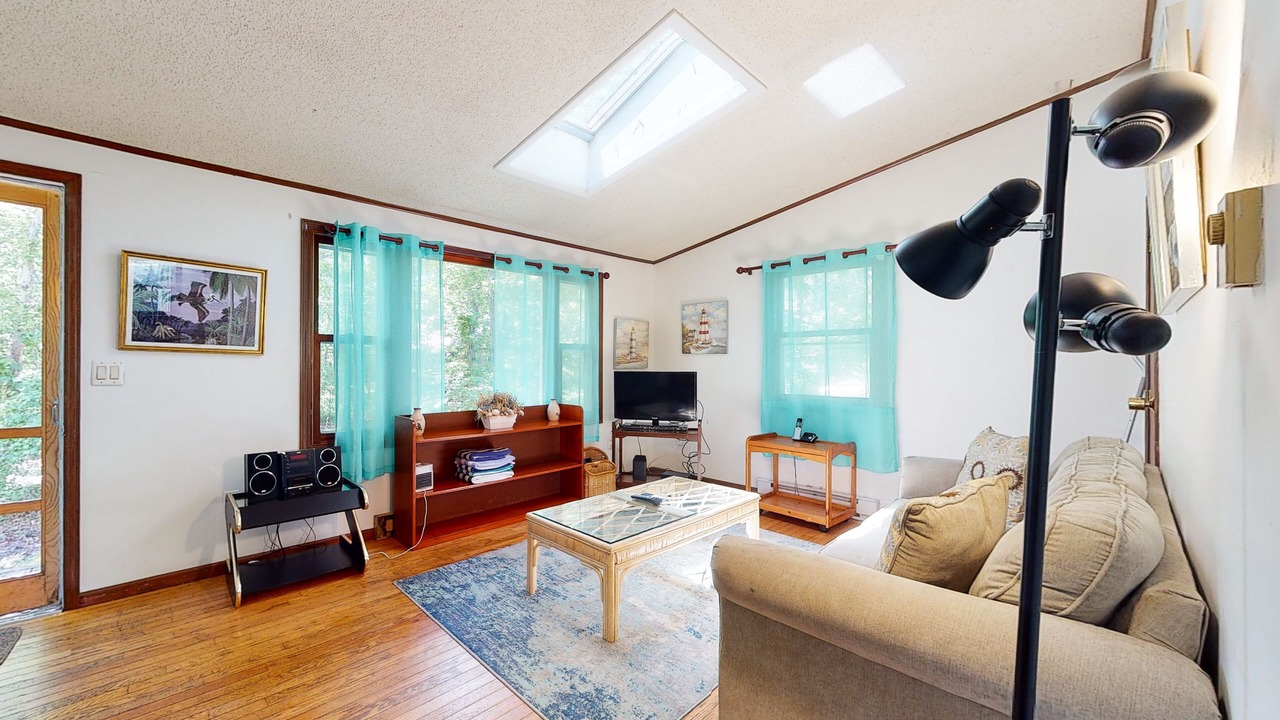 Photo of Livingroom in Vineyard Haven
