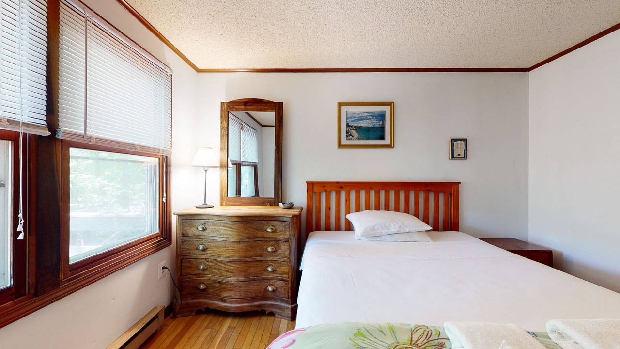 Photo of Bedroom in Vineyard Haven