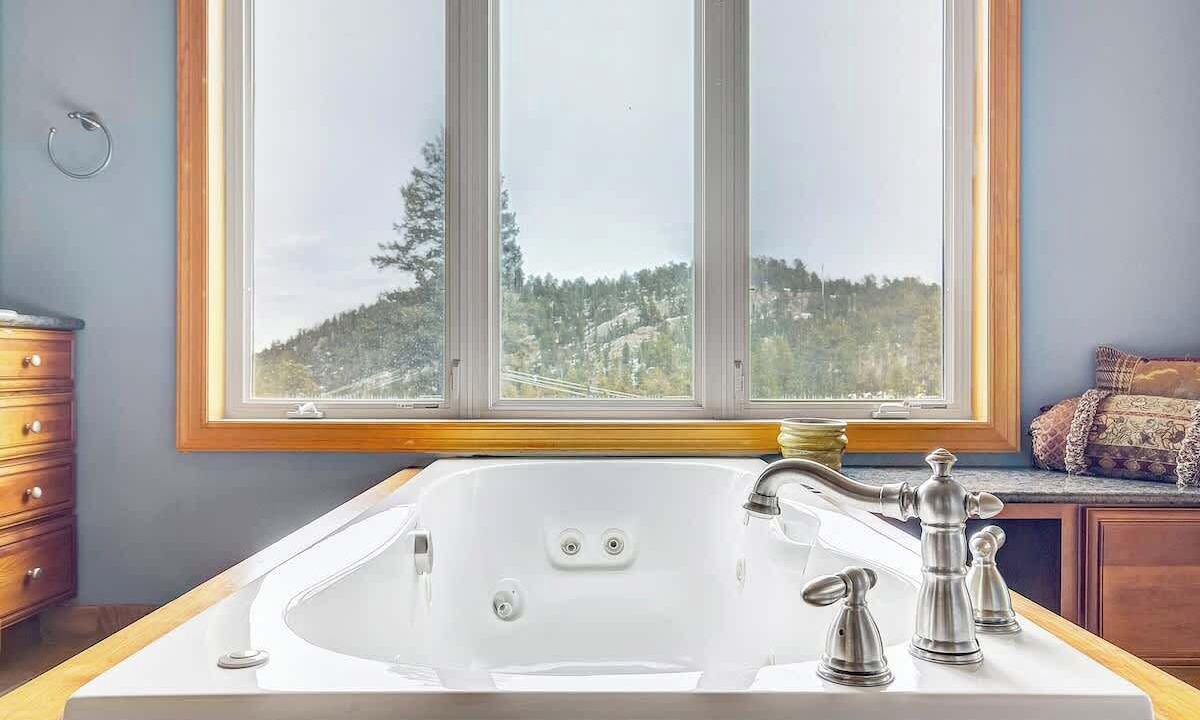 Photo of Bathroom in Morrison