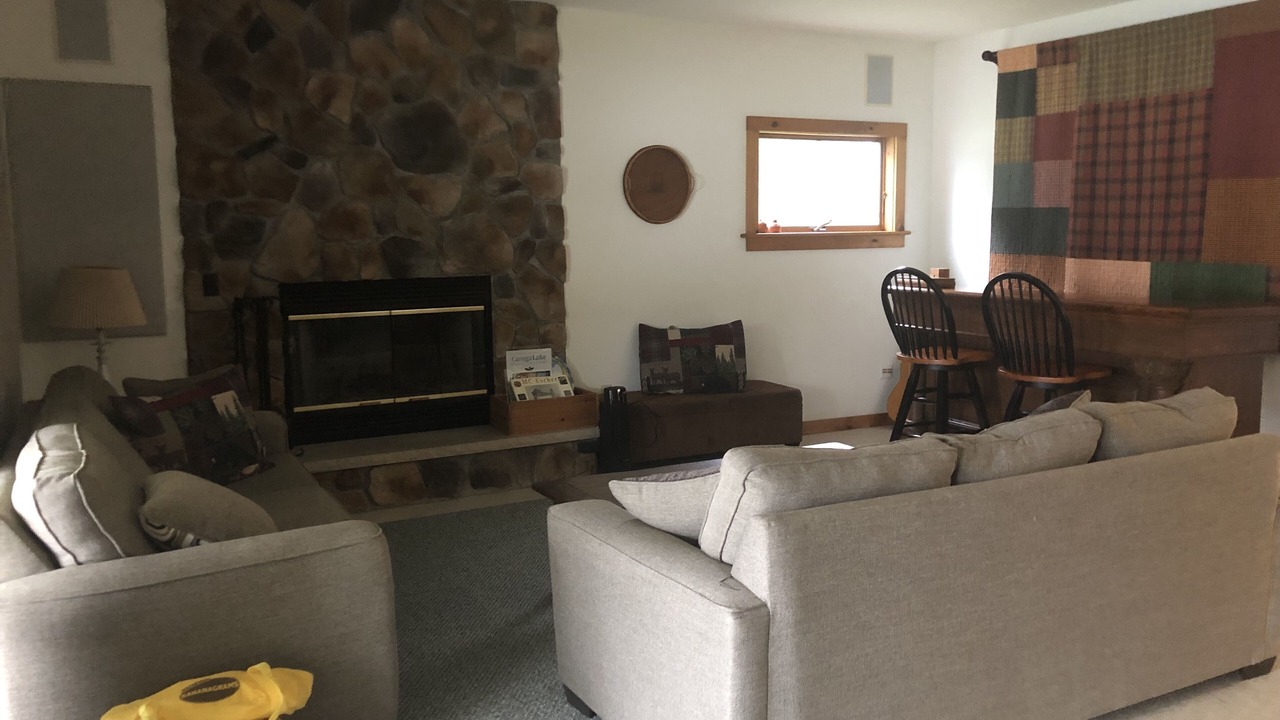 Photo of Livingroom in Caroga Lake