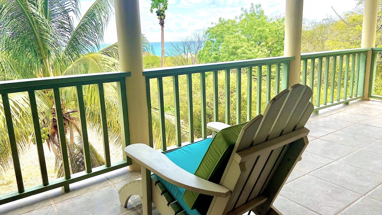 Photo of Patio Balcony in Dickenson Bay