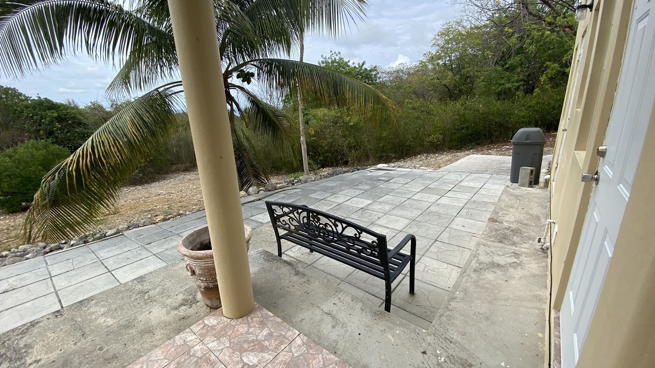 Photo of Patio Balcony in Dickenson Bay