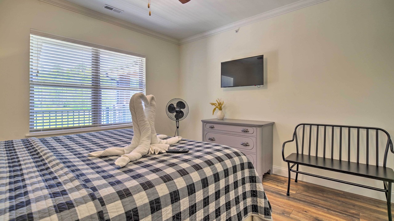 Photo of Bedroom in Townsend