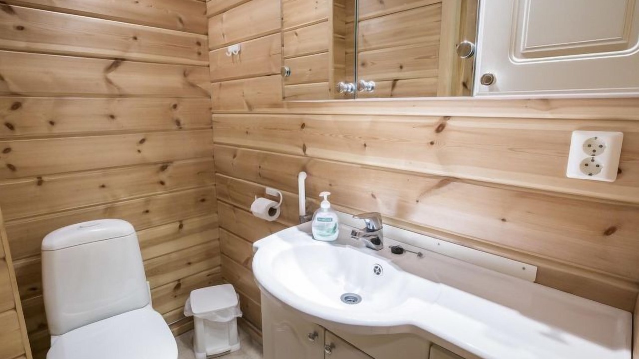 Photo of Bathroom in Akaslompolo