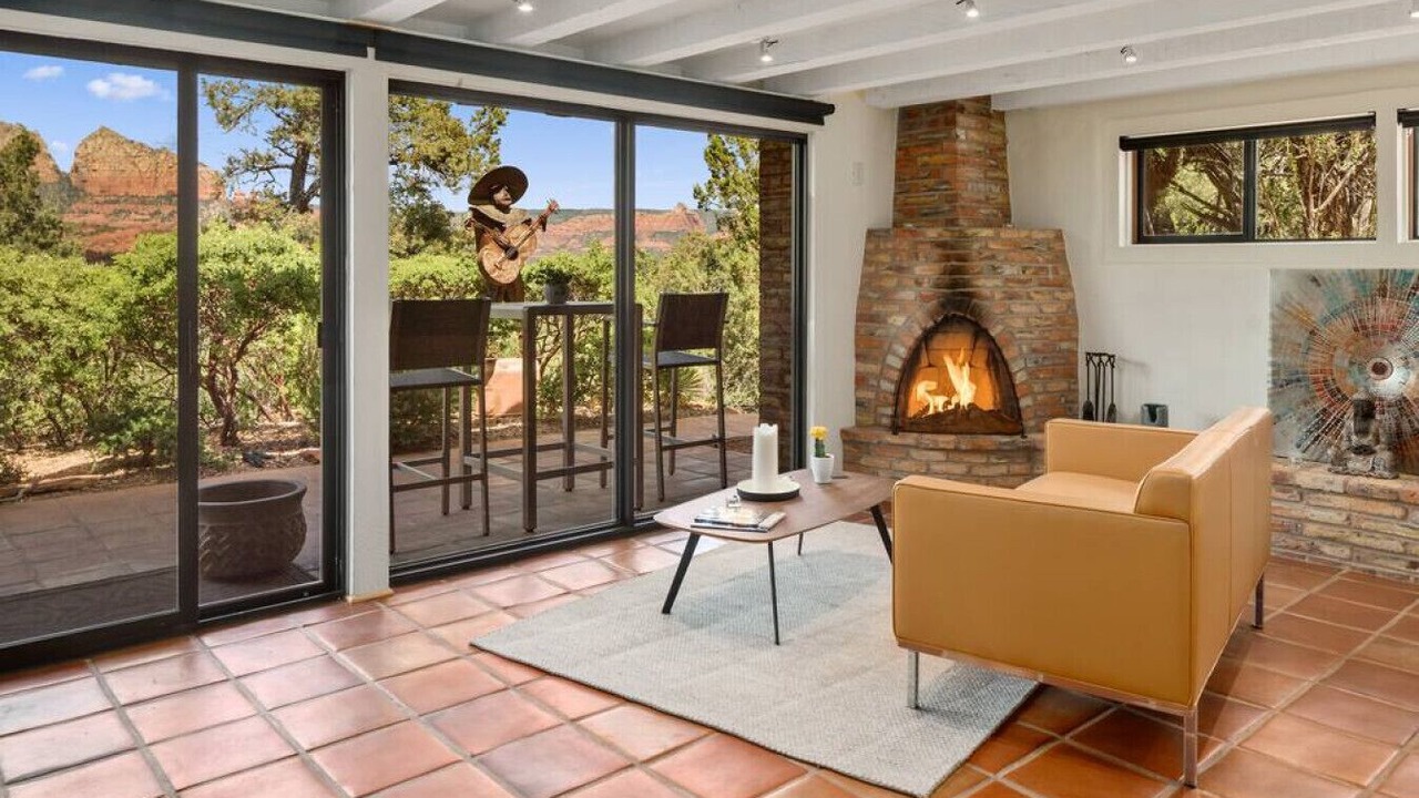 Photo of Livingroom in West Sedona