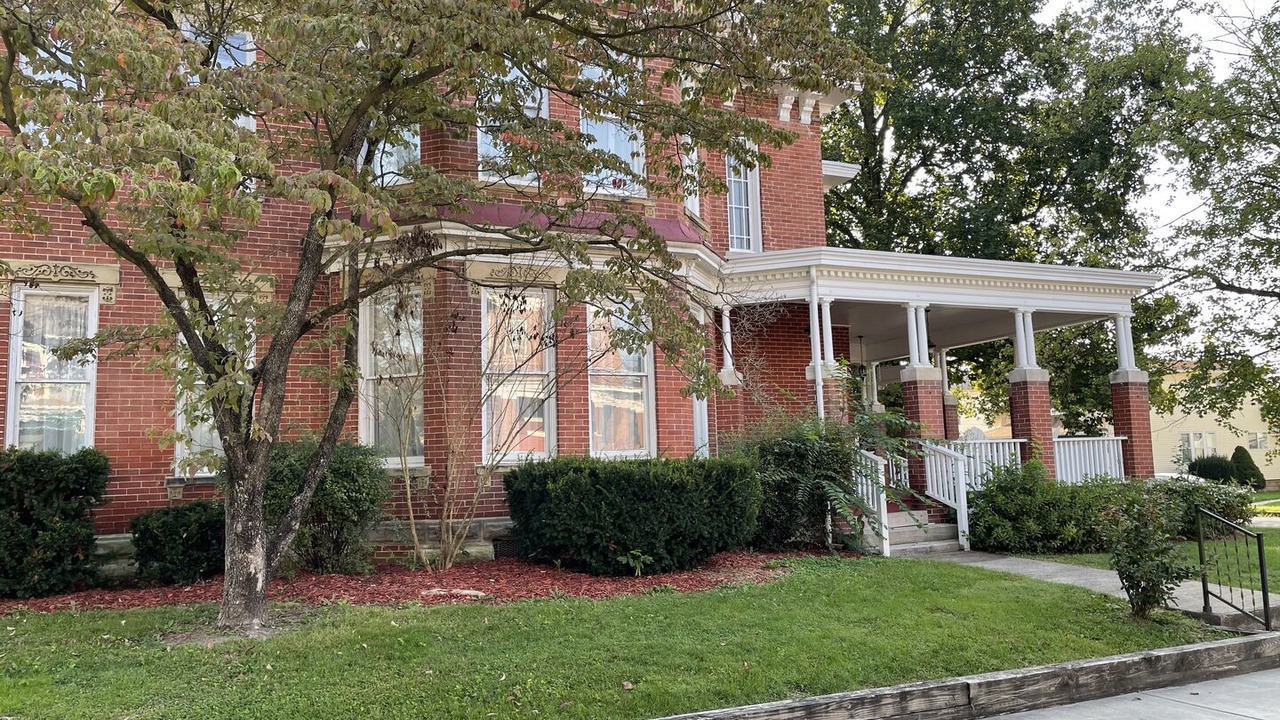 Photo of Outdoor in Nelsonville