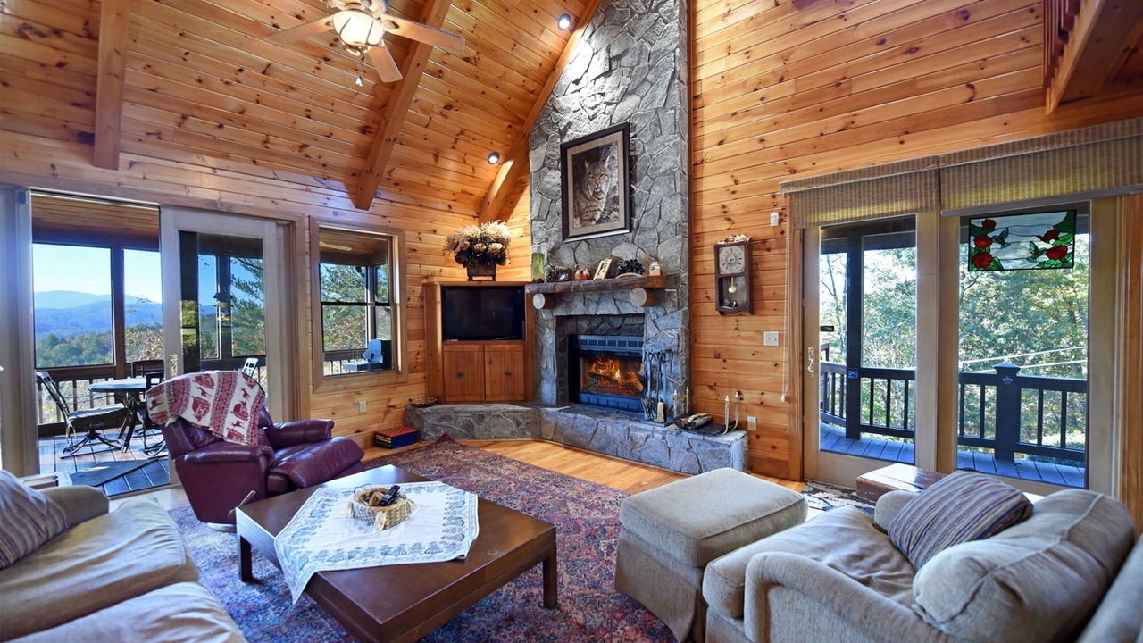 Photo of Others in Foxfire Estates