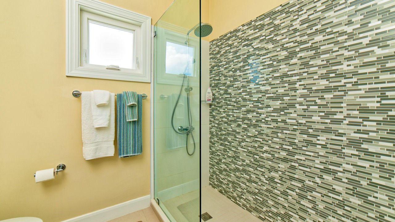 Photo of Bathroom in Reading