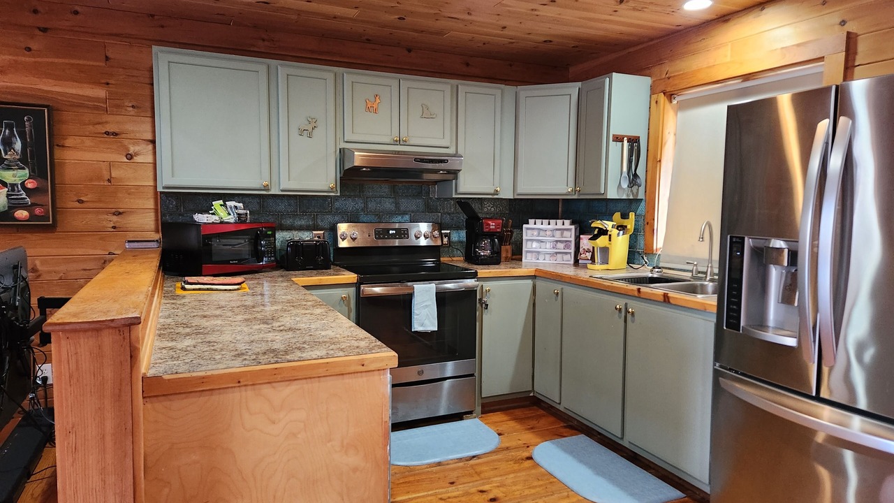 Photo of Kitchen in Lamoine