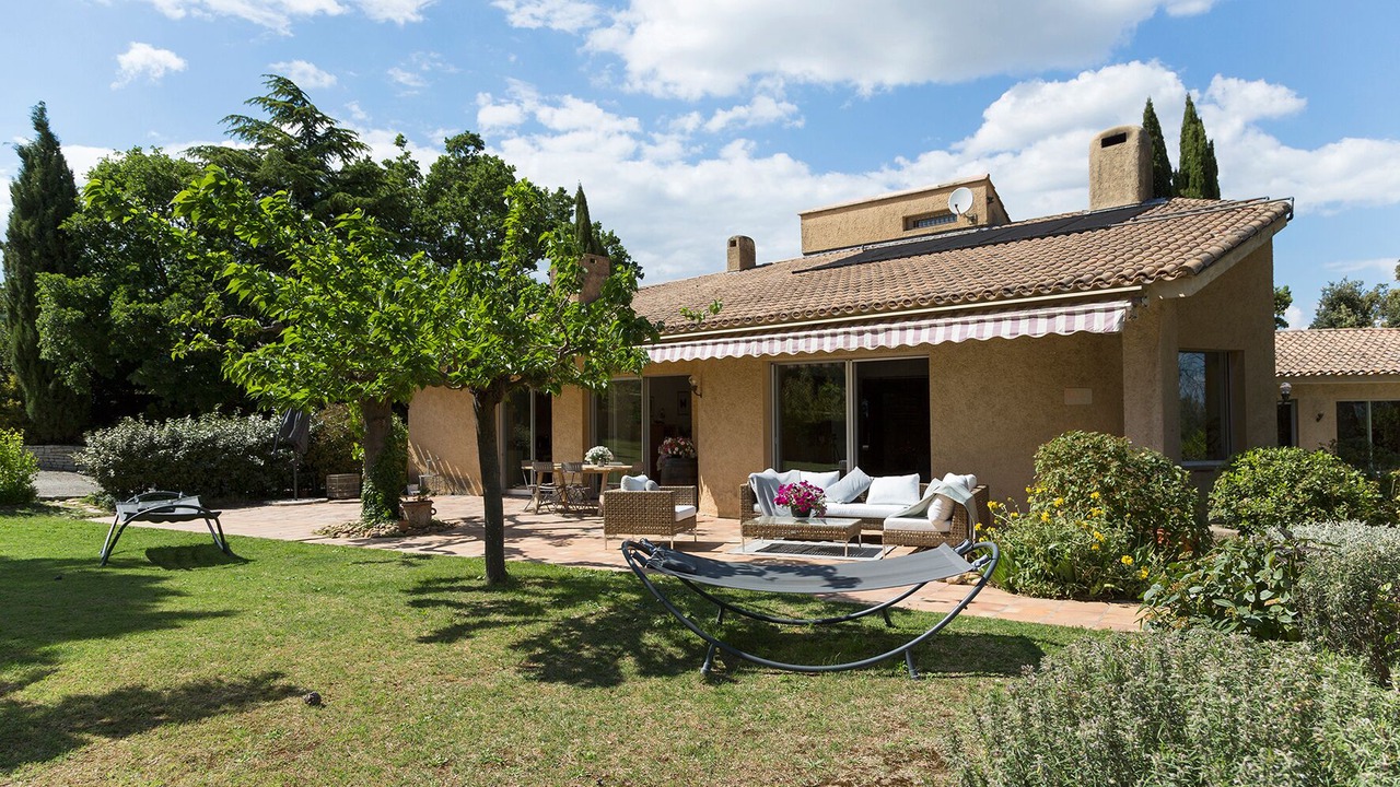 Photo of Patio Balcony in Chateauneuf-de-Gadagne