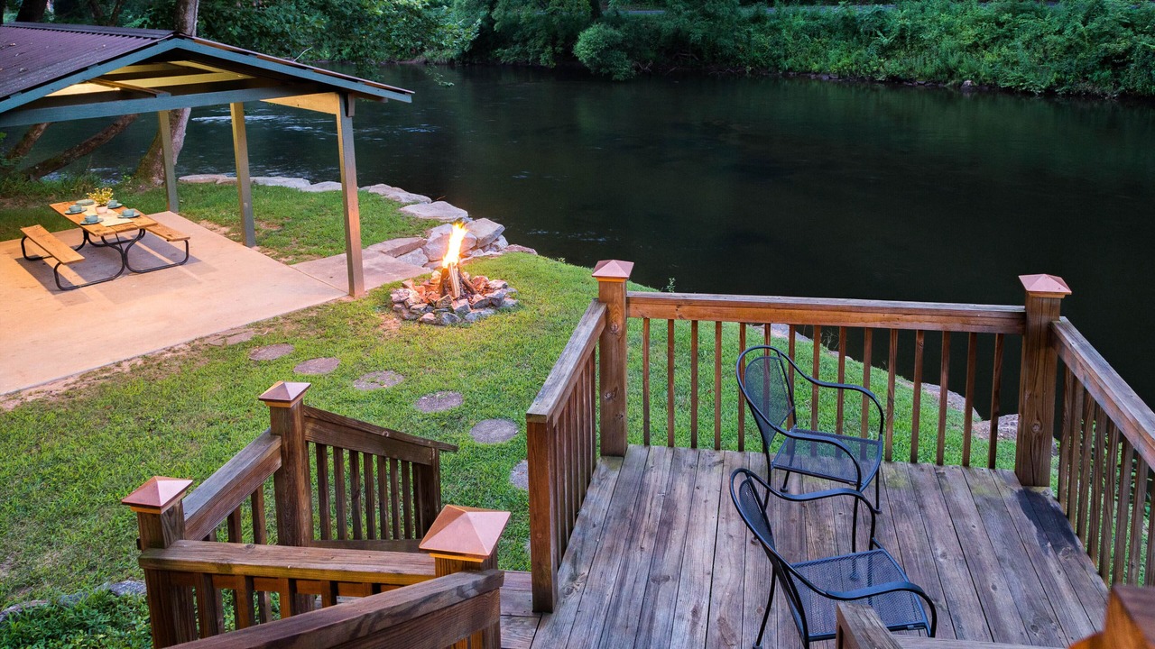 Photo of Outdoor in Sylva