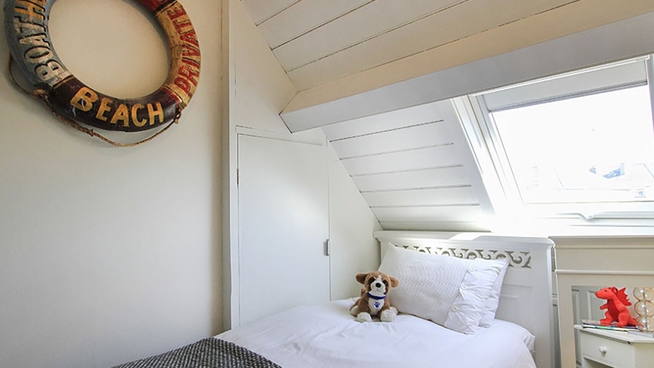 Photo of Bedroom in Edern