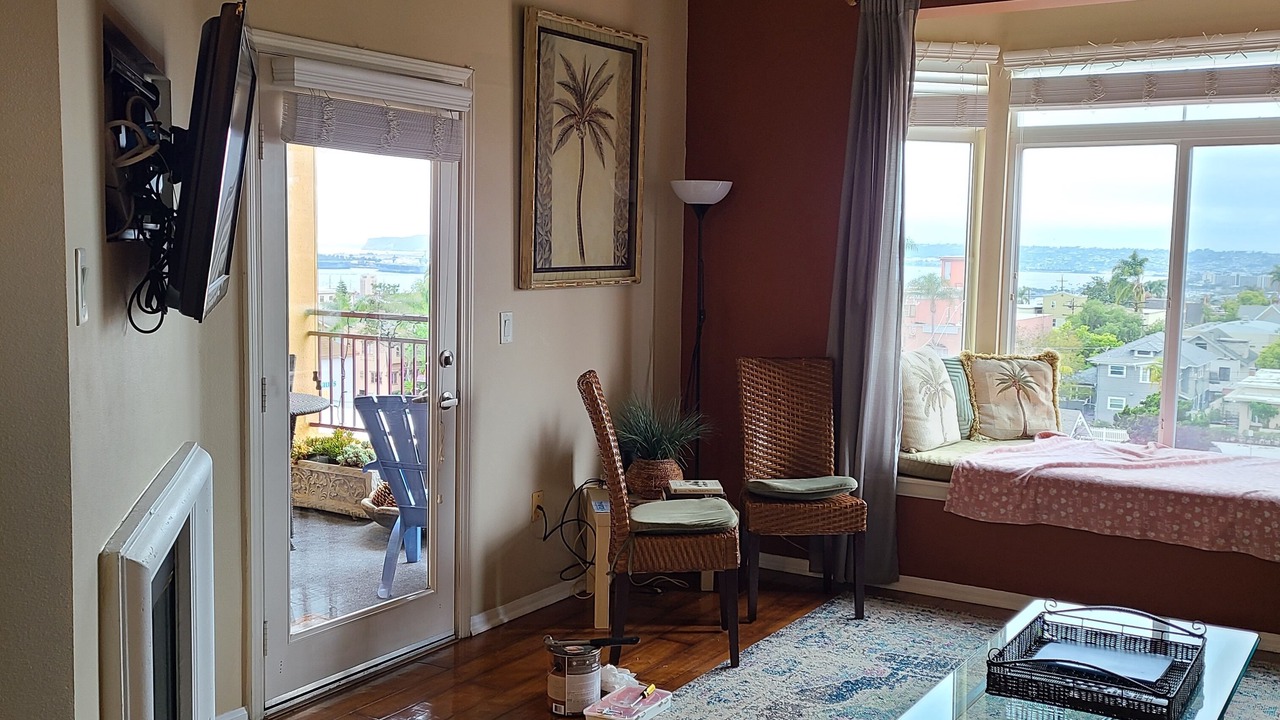 Photo of Livingroom in Bankers Hill
