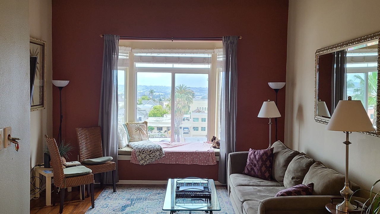 Photo of Livingroom in Bankers Hill