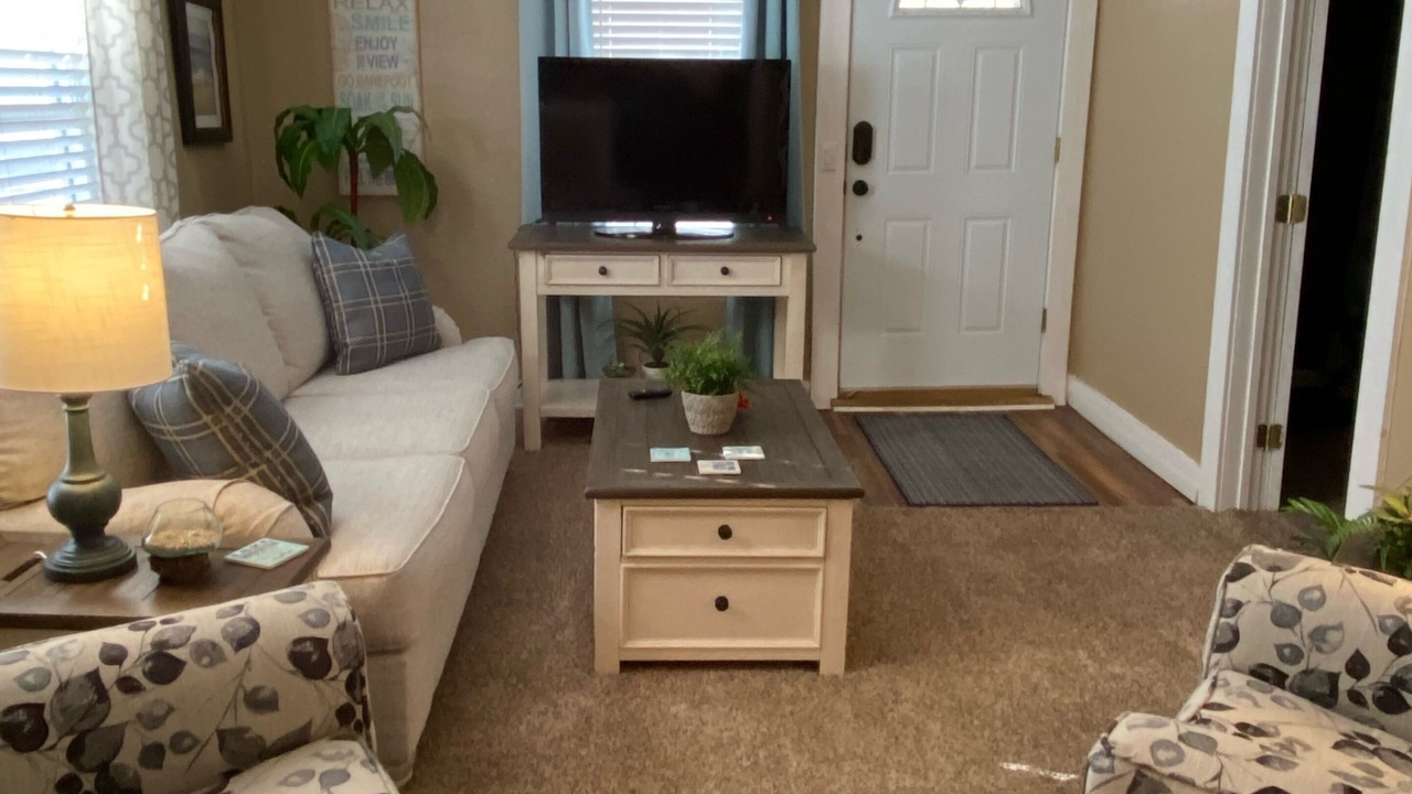 Photo of Livingroom in Kingston