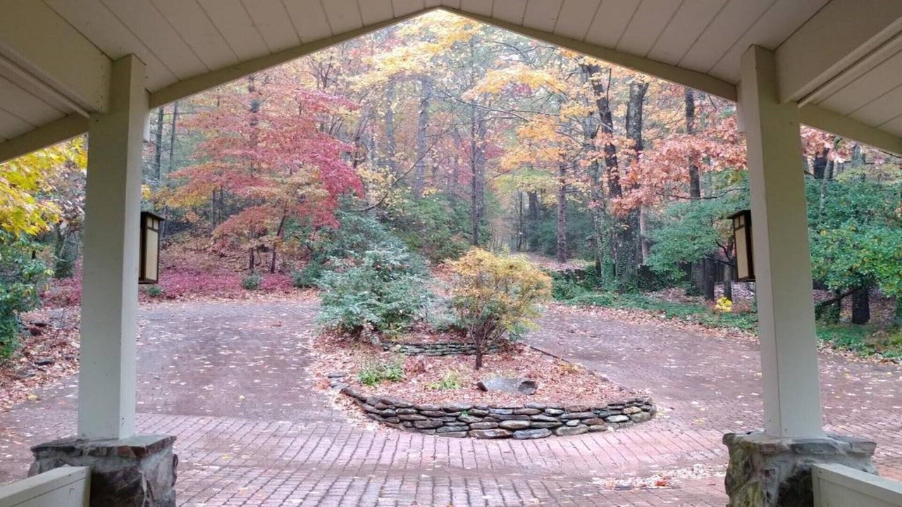 Photo of Outdoor in Lake Toxaway